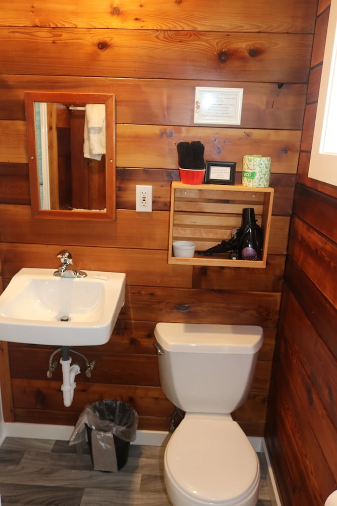 The Lowtide Motel - photo 47