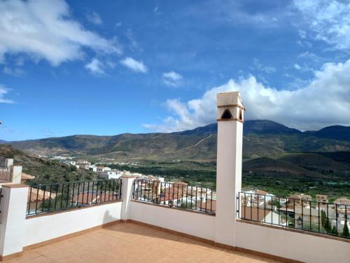 Casa Dinu — hotel in Laujar De Andarax