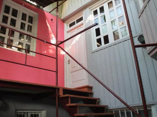 Hostel Old City Sololaki