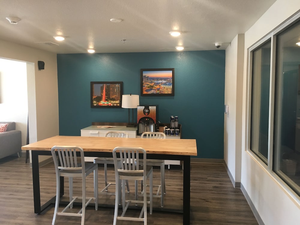 WoodSpring Suites Orlando International Drive - photo 6