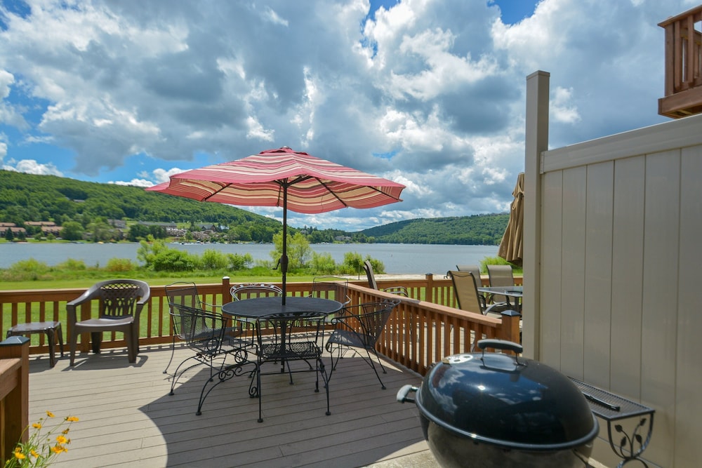 Ski Harbor 16 in Mchenry, United States