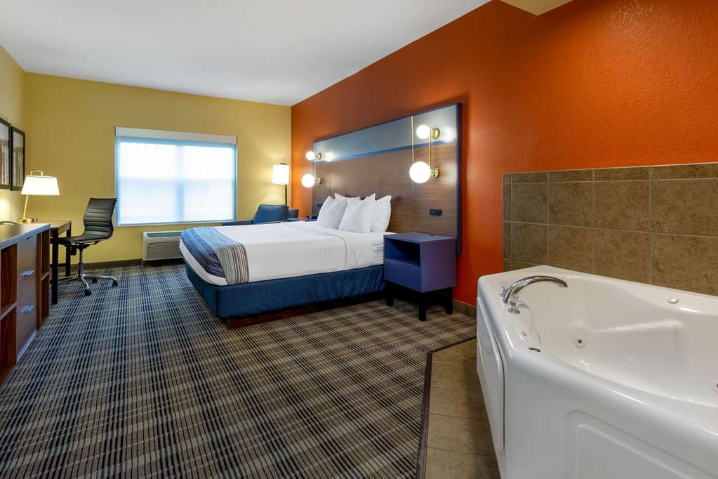 AmericInn by Wyndham Fulton Clinton - photo 22