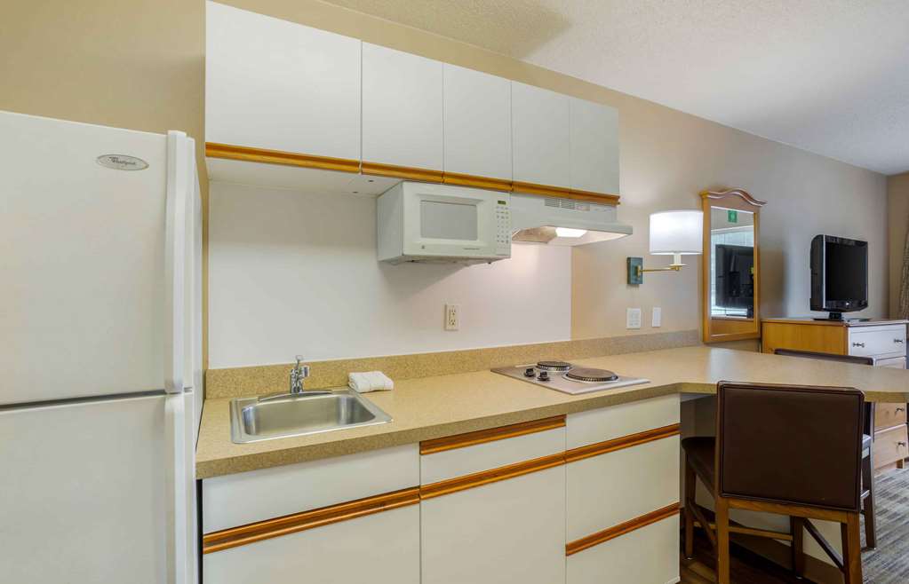 Extended Stay America Suites Memphis Germantown - photo 13
