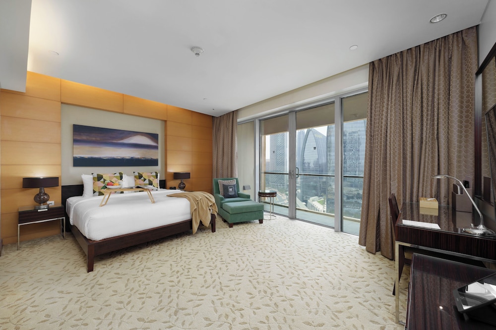 Maison Privee Fabulous Studio with Direct Burj Khalifa Views — 4-Star Luxury Hotel in Dubai, United Arab Emirates