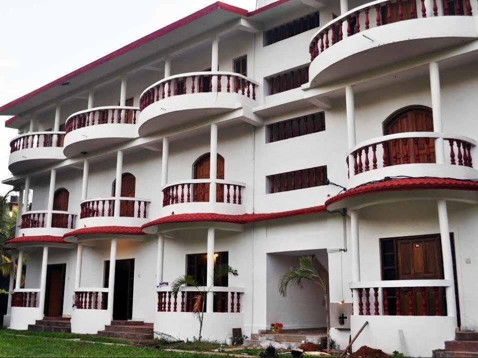 Oasis Beach Resort - last minute hotel in Morjim