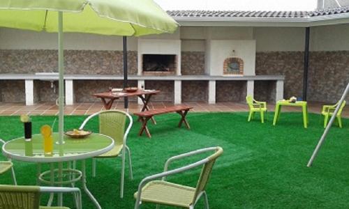 Casa El Lince De Granadilla At Cc 00296 Norte Provincia Cáceres Wifi Parque Infantil Hidromasaje Garaje Lavavajillas — 4-Star Luxury Hotel in Zarza De Granadilla, Spain