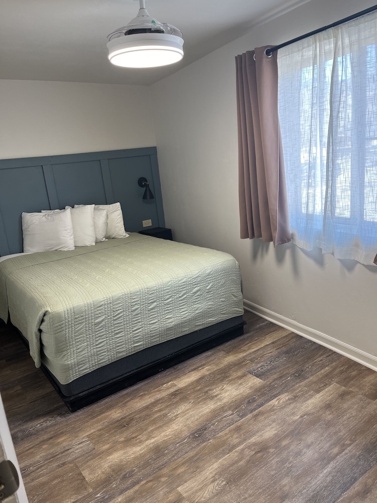 Woodland Motel - photo 39