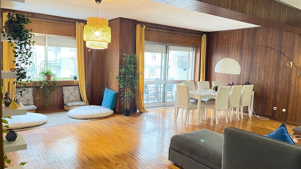 Origami Porto Residência in Vila Nova De Gaia, Portugal