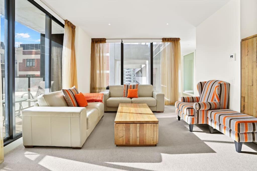 Fulton Lane Executive Luxury CBD 3 bdrm Apt — 4-Star Luxury Hotel in Melbourne, Australia