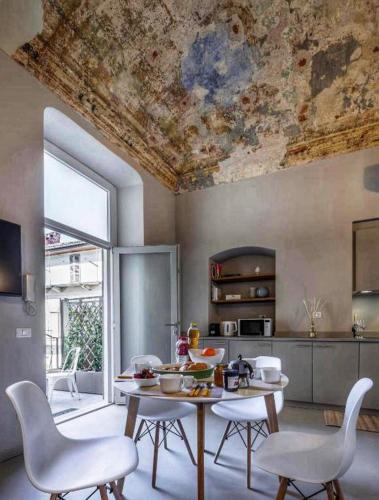 Le Tre Ca' Ca' Cecilia Ca' Nina Ca' Vittoria — 4-Star Luxury Hotel in Asti, Italy