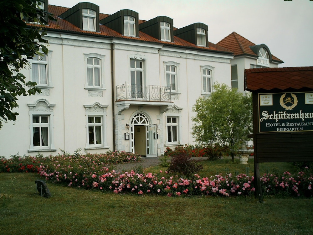Hotel Schützenhaus — hotel in Bad Dueben