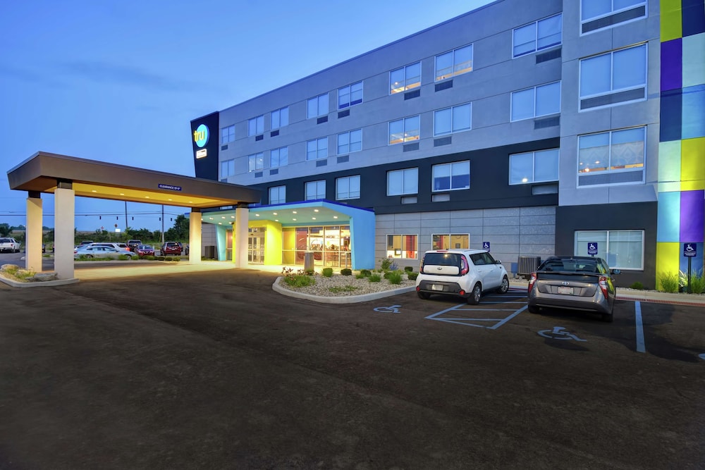 Tru by Hilton Fort Wayne IN - photo 45