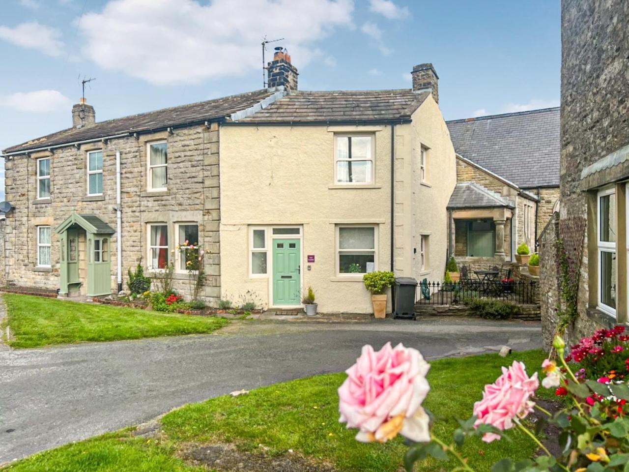 East Stonelea - last minute hotel in Unknown City