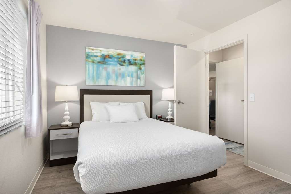 WaterWalk Extended Stay by Wyndham Minneapolis Plymouth - photo 17