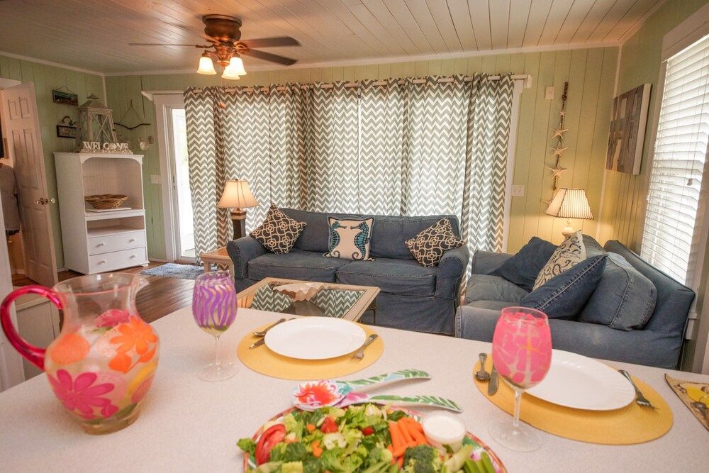 Anna Maria Beach Cottages - photo 6
