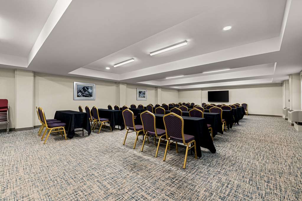Quality Inn & Suites Matthews Charlotte - photo 37