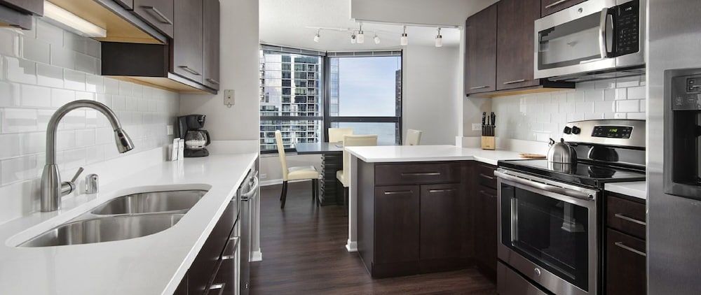 North Harbor Tower - photo 5