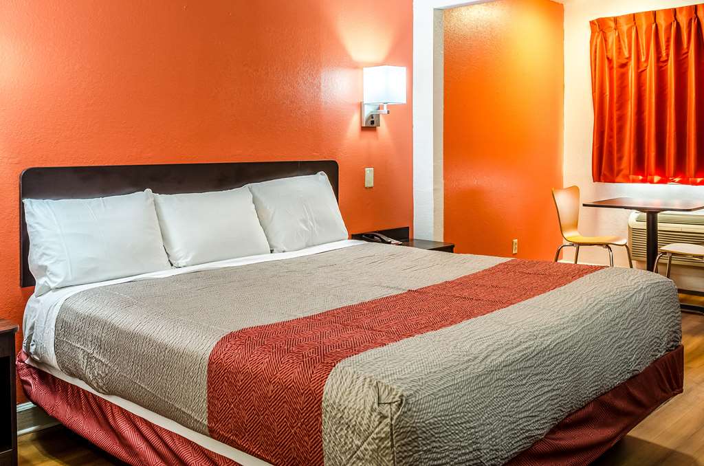 Motel 6 Saraland AL - photo 16