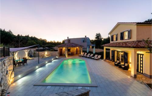 2 Bedroom Cozy Home In Vlasici Krsan — 5-Star Luxury Hotel in Krsan, Croatia