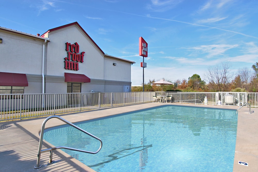 Red Roof Inn North Little Rock - photo 9