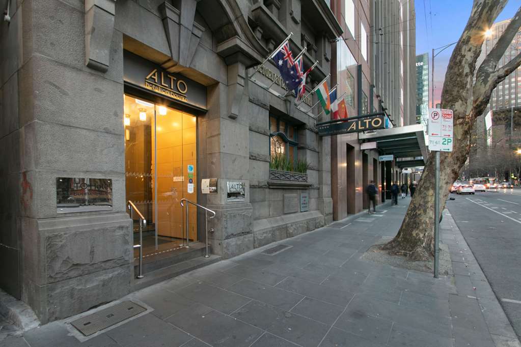 Alto Hotel on Bourke in Melbourne, Australia
