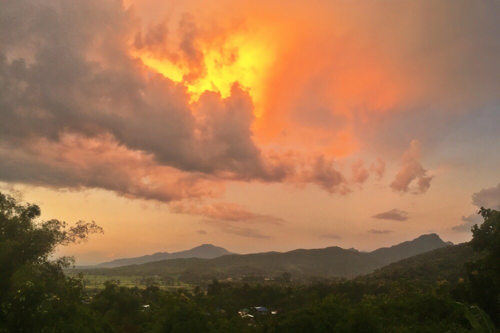 Pua Tranquil Vista Homestay — 4-Star Luxury Hotel in Pua, Thailand