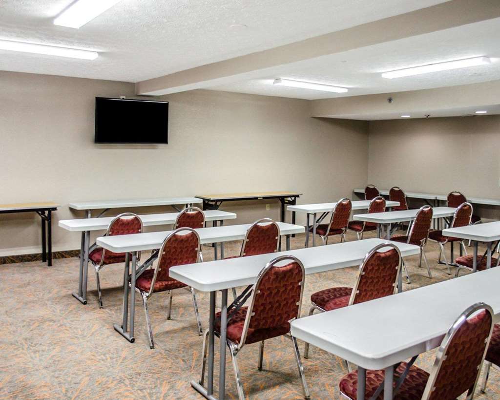 Quality Inn & Suites Medina Akron West - photo 32