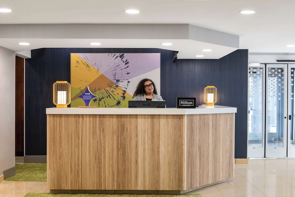 Spark by Hilton Salt Lake City Airport - photo 3