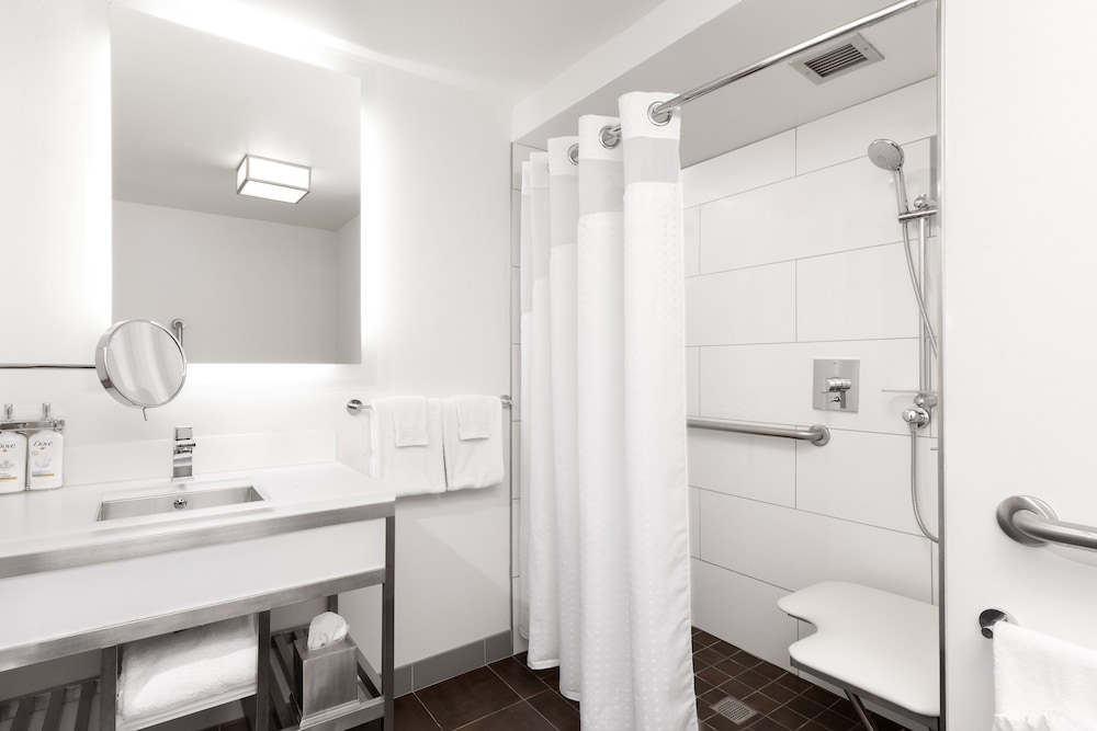 Holiday Inn Chicago Dwtn The Mart by IHG - photo 40