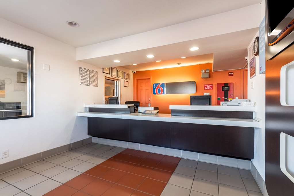 Motel 6 Garland TX Dallas - photo 29
