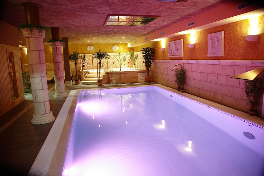 Posada Spa Privilegio de Vara in Noja, Spain