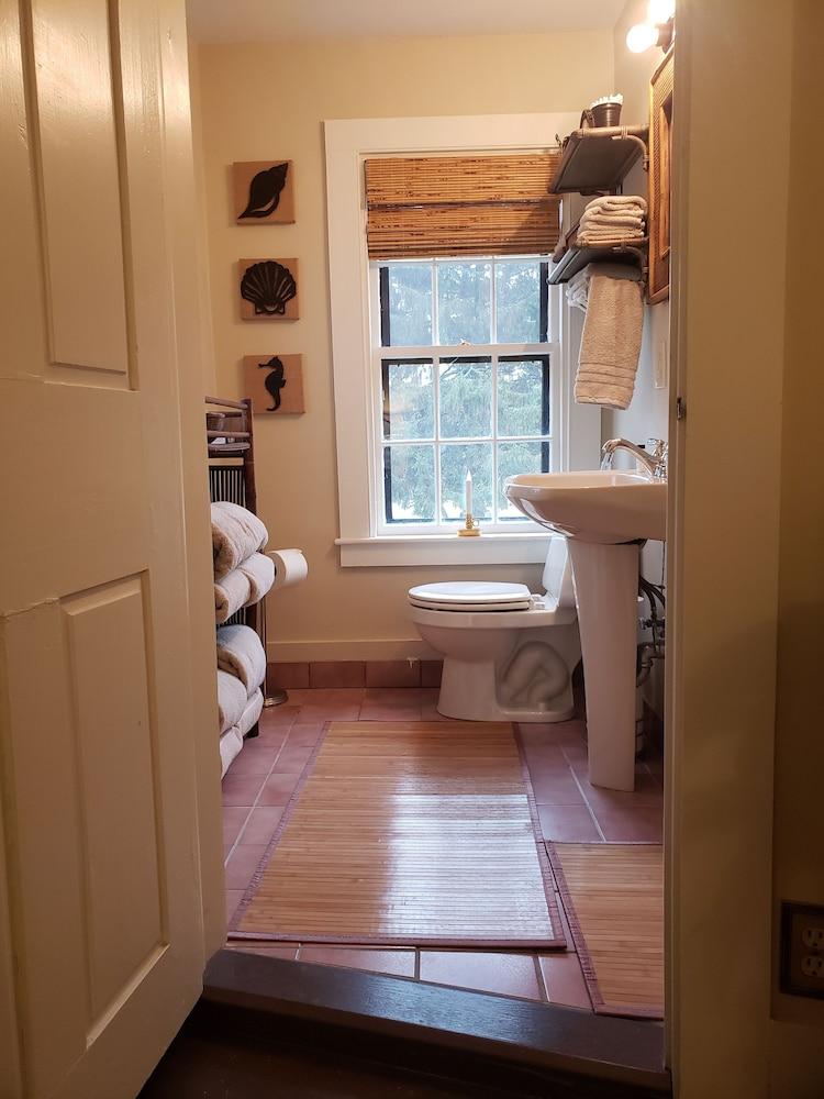 Olde Captains Inn - photo 25