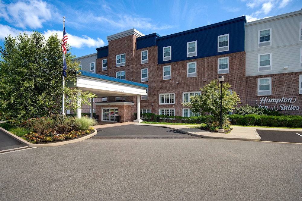 Hampton Inn & Suites Yonkers - featured photo