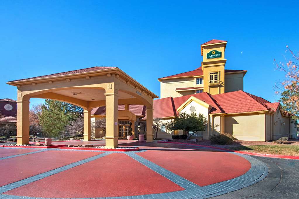 La Quinta Inn & Suites by Wyndham Albuquerque West - featured photo