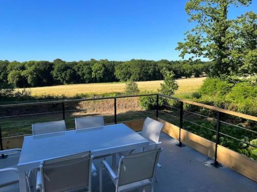 Ty Amani Breton Family Getaway — hotel in Plourivo