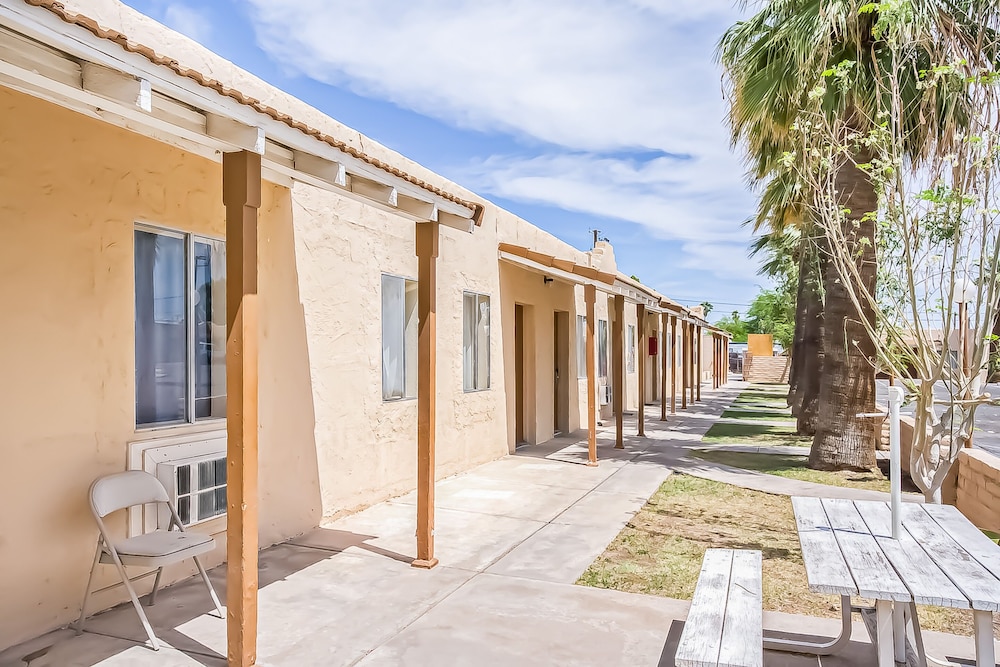 Oyo Hotel Yuma Az I 8 Us 95 - photo 30