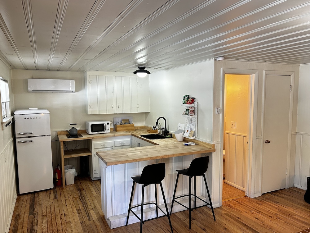 Corduroy Boutique Lodge - photo 35
