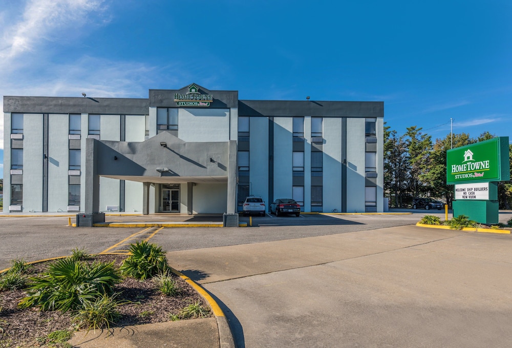 HomeTowne Studios By Red Roof Newport News Hampton West - photo 25