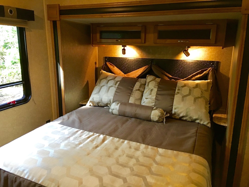 Enduro RV Citrus Valley Resort - photo 70