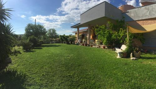 Guest house Villa di Judighes — 4-Star Luxury Hotel in Cerveteri, Italy