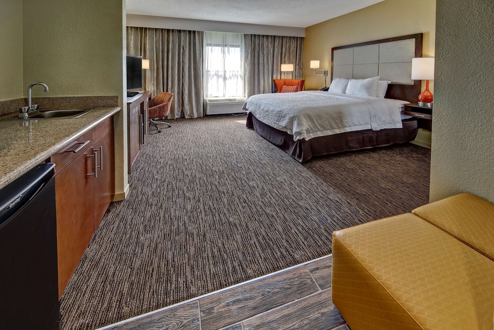 Hampton Inn by Hilton Concord Kannapolis - photo 18