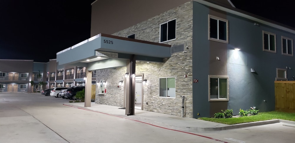 Texan Hotel - photo 2