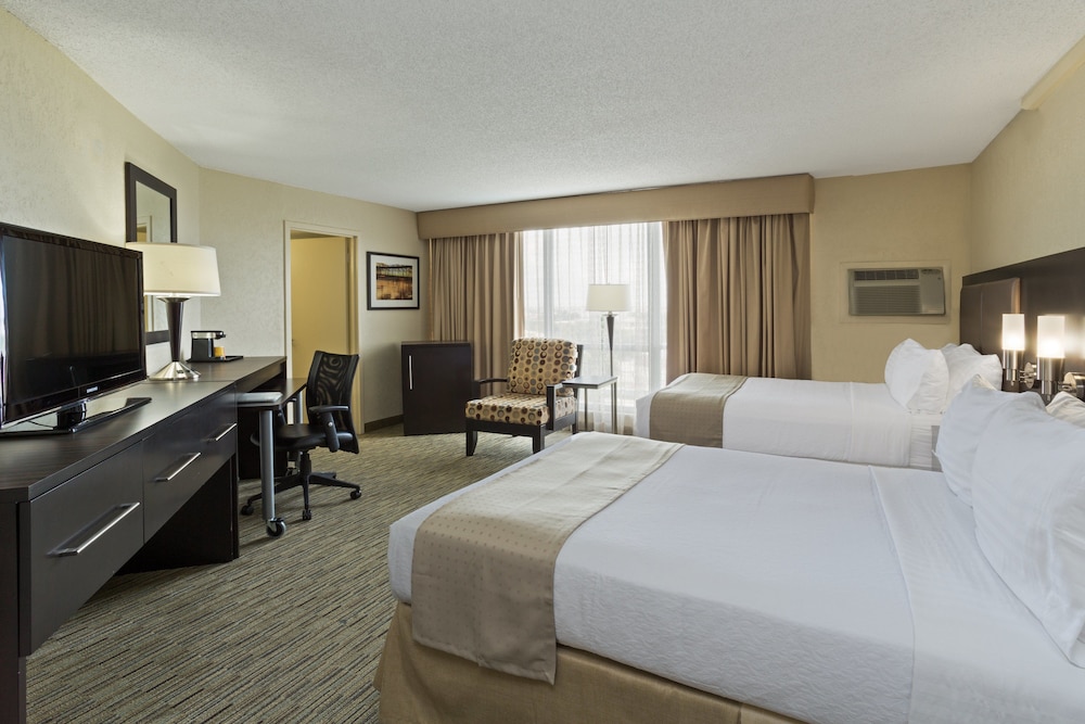 Holiday Inn Miami International Airport by IHG - photo 4