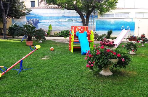 Casa Vacanze Arba Girasole — 4-Star Luxury Hotel in Girasole, Italy