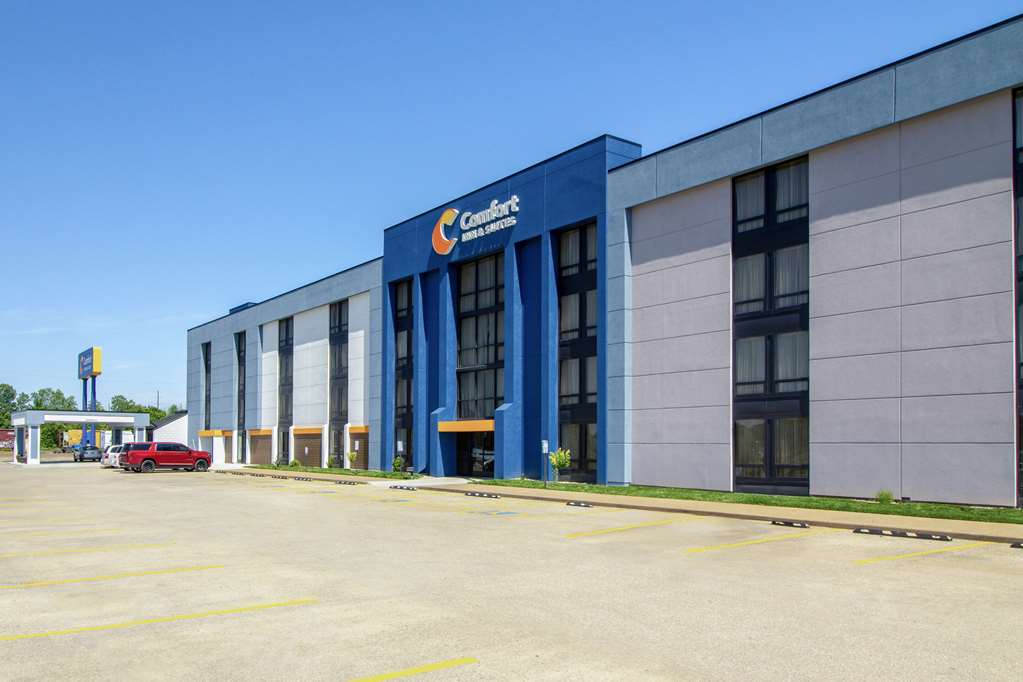 Comfort Inn & Suites Evansville Airport - photo 4