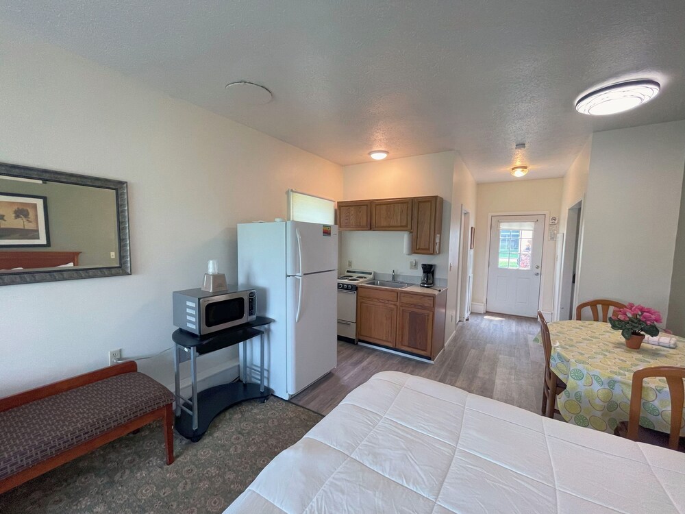 Plantation Motel - photo 54