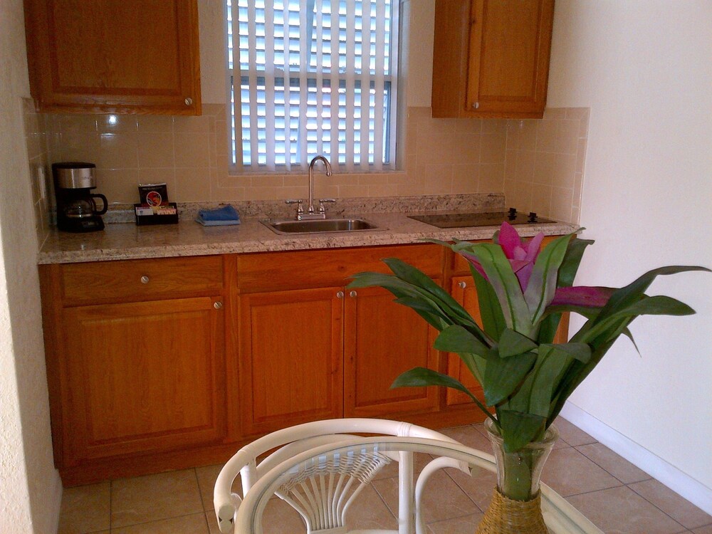 The Bungalows - photo 9