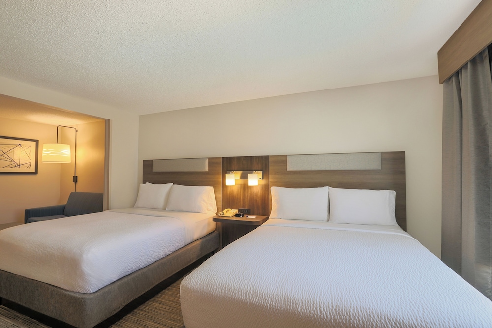 Holiday Inn Express & Suites Raleigh North Wake Forest by IHG - photo 21