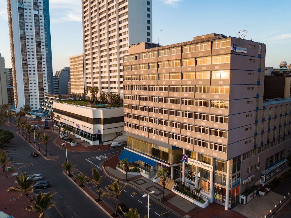 Gooderson Tropicana Hotel — hotel in Durban