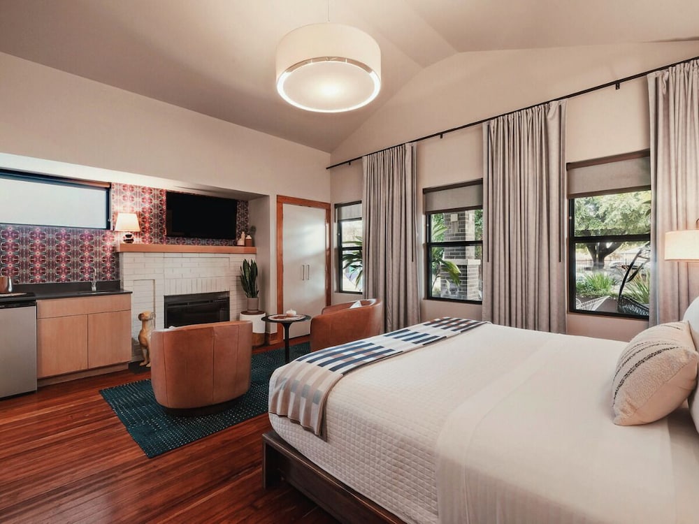 Heywood Hotel - photo 14